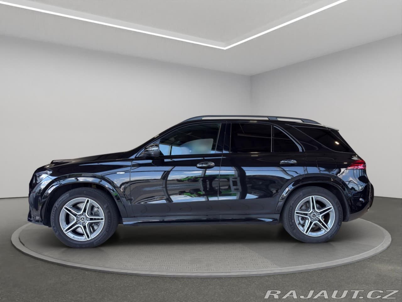 2025 Mercedes-Benz GLE - 4