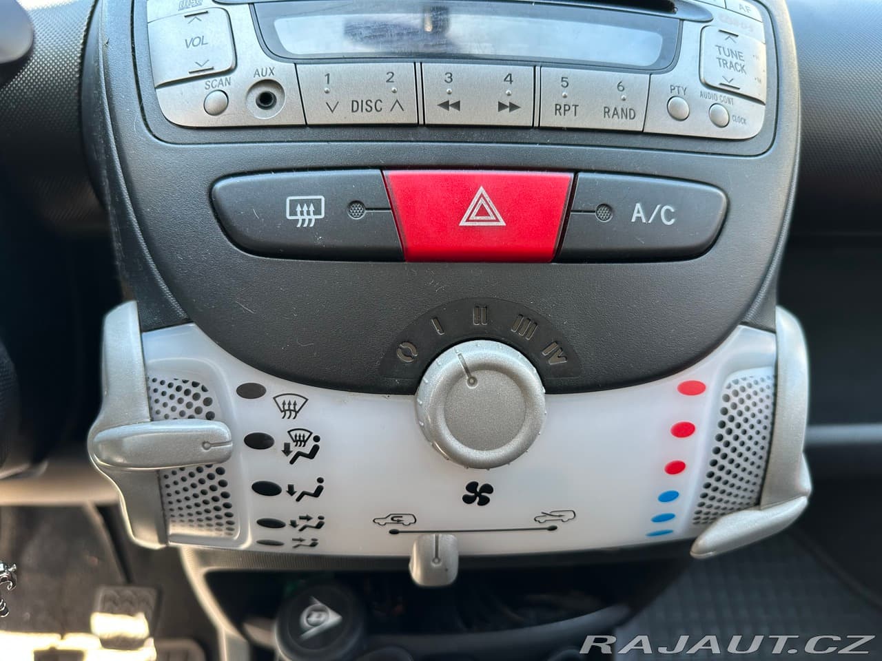2013 Citroen C1 - 14