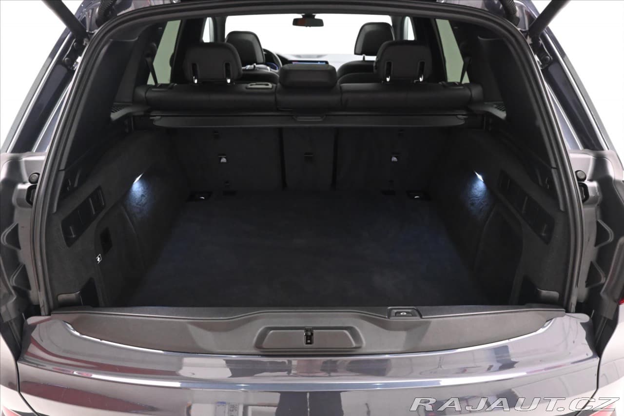2020 BMW X5 - 10