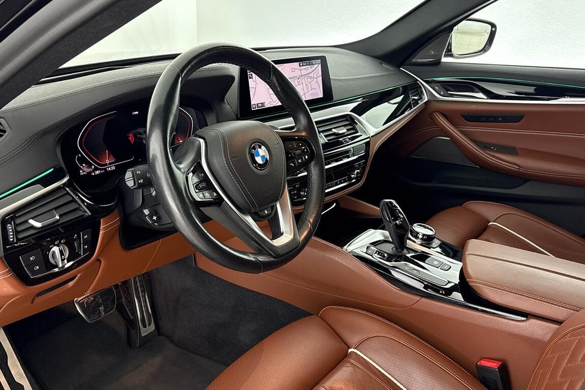 2020 BMW 5-SERIES - 6