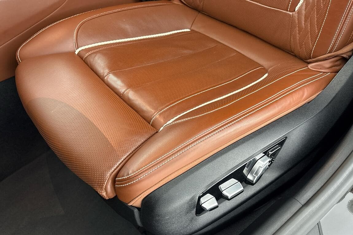 2020 BMW 5-SERIES - 7