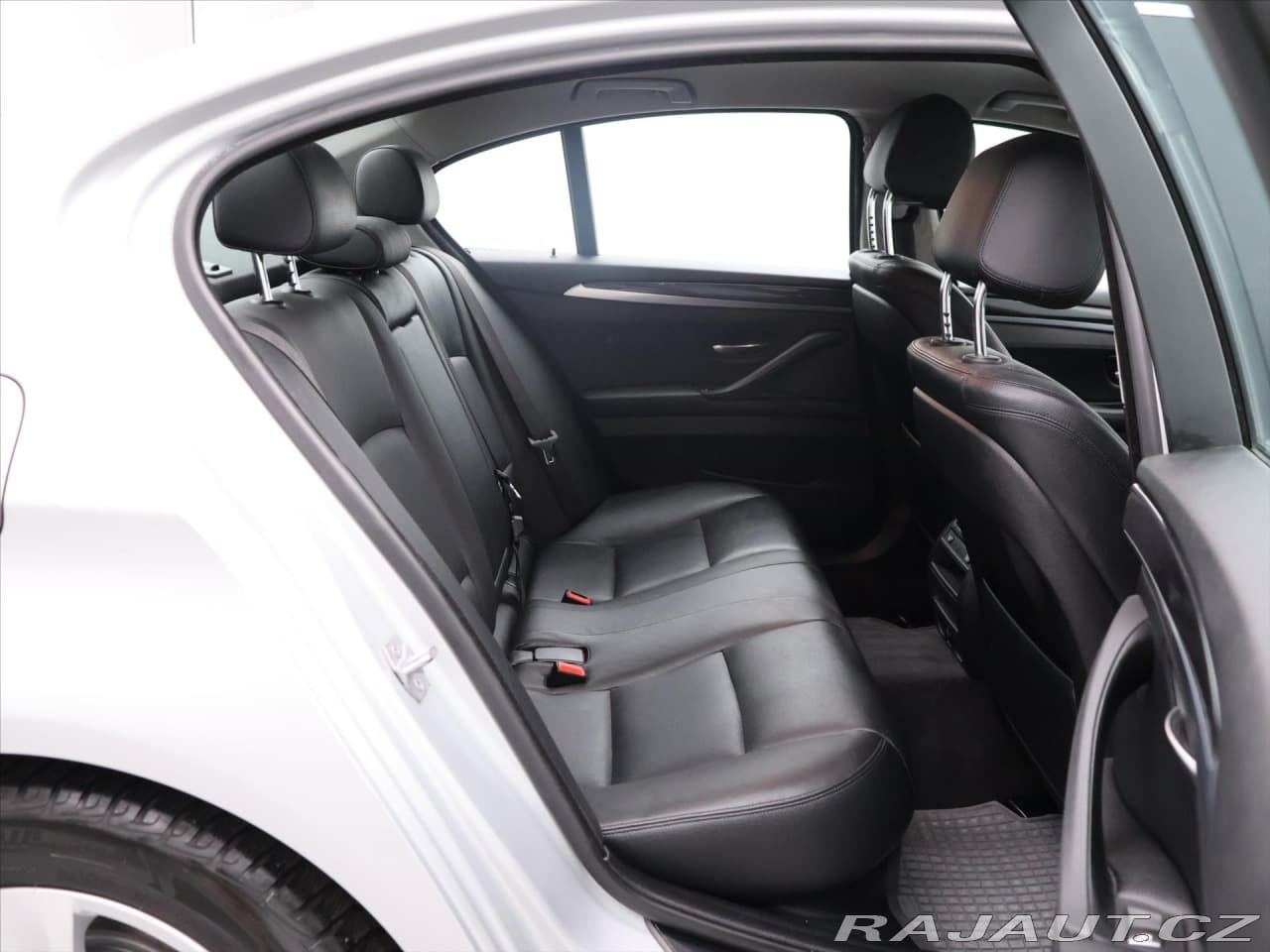 2013 BMW 5-SERIES - 13