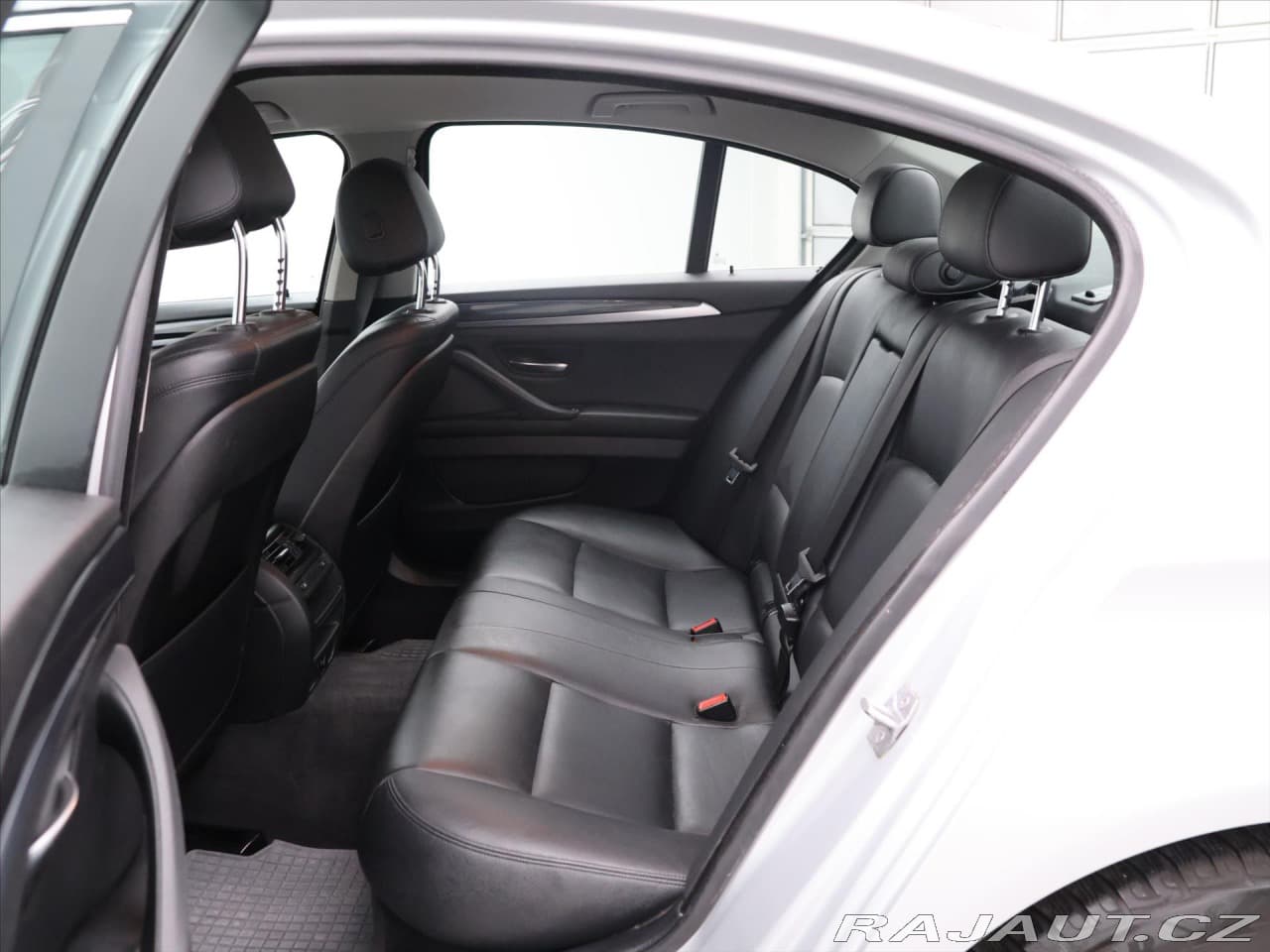 2013 BMW 5-SERIES - 14