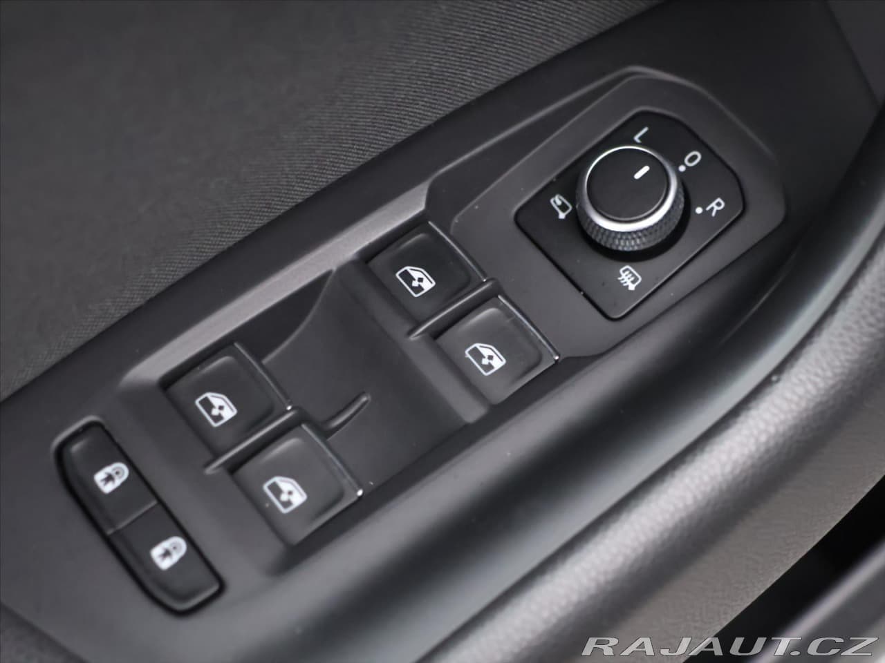 2021 Volkswagen TOUAREG - 15