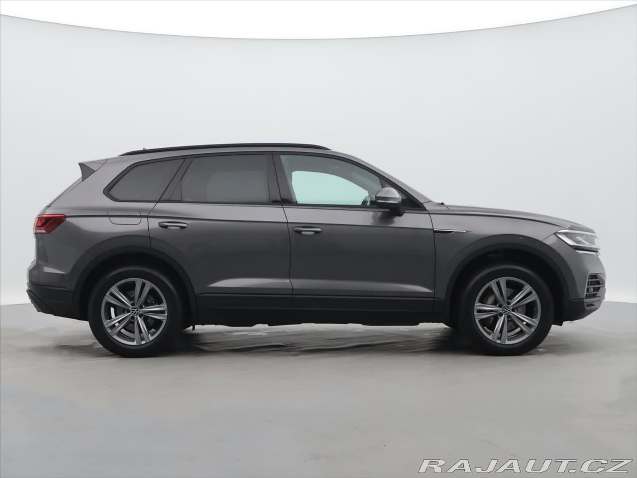 2021 Volkswagen TOUAREG - 8