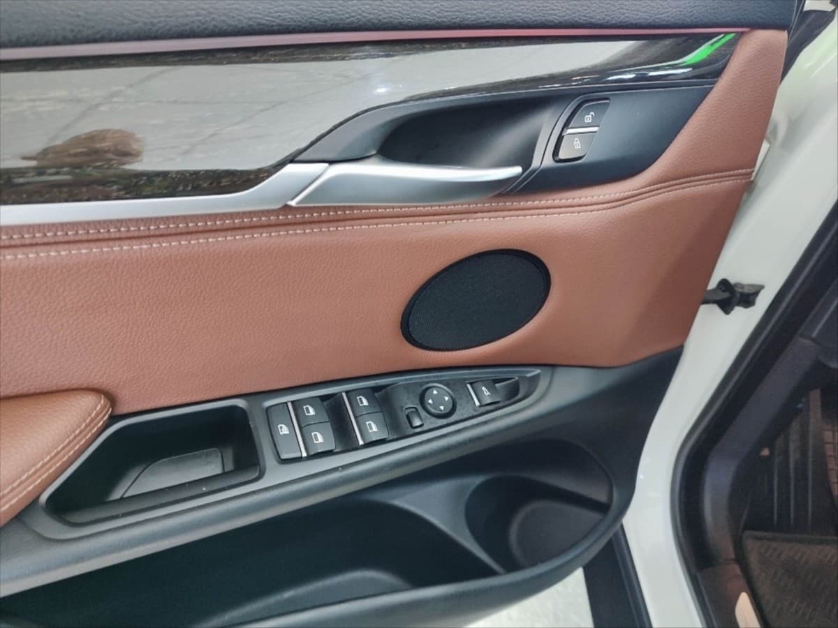 2018 BMW X5 - 6