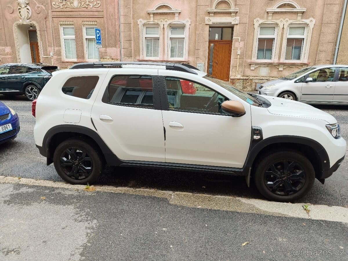 2023 Dacia DUSTER - 10