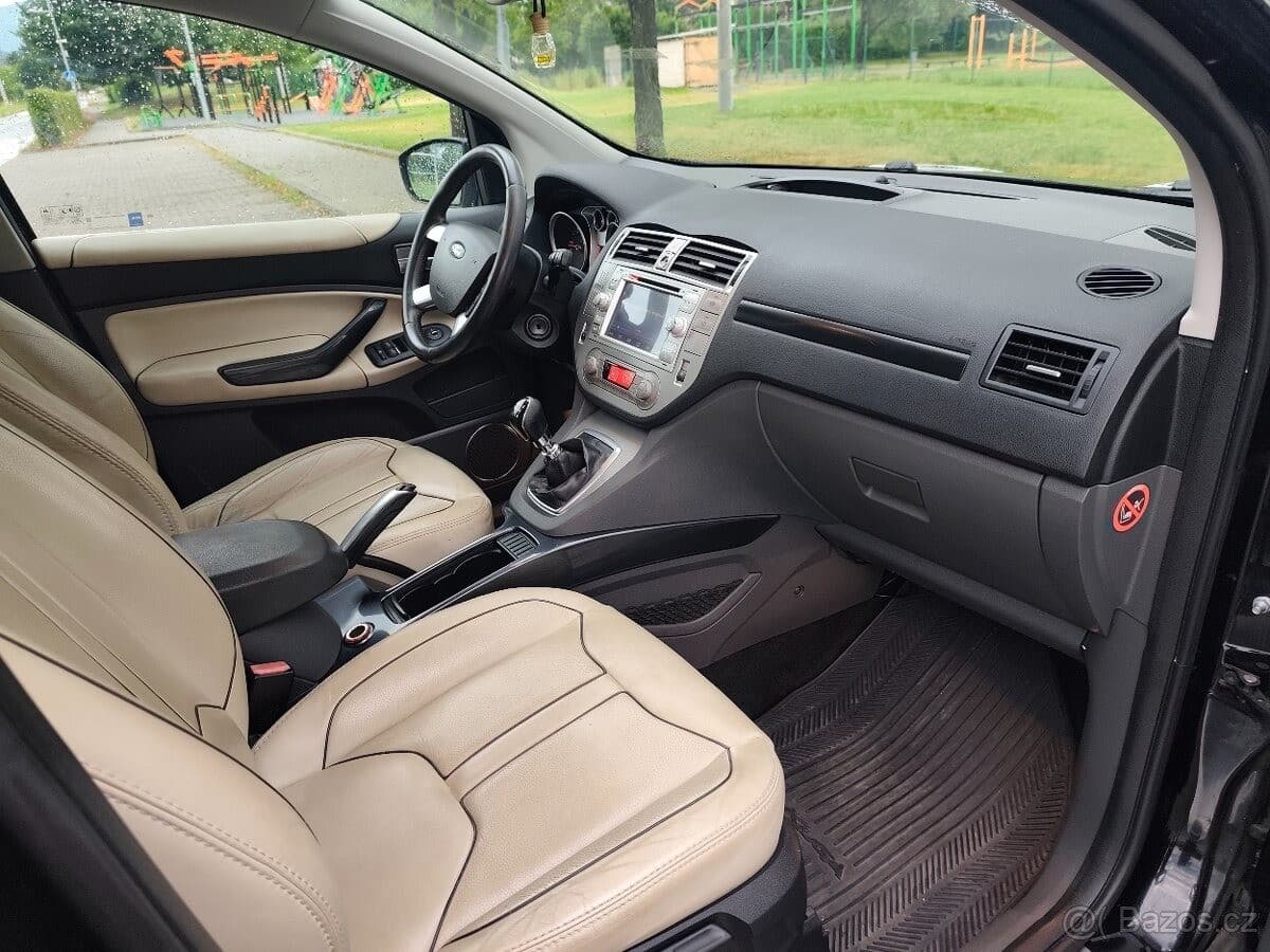 2010 Ford KUGA - 9