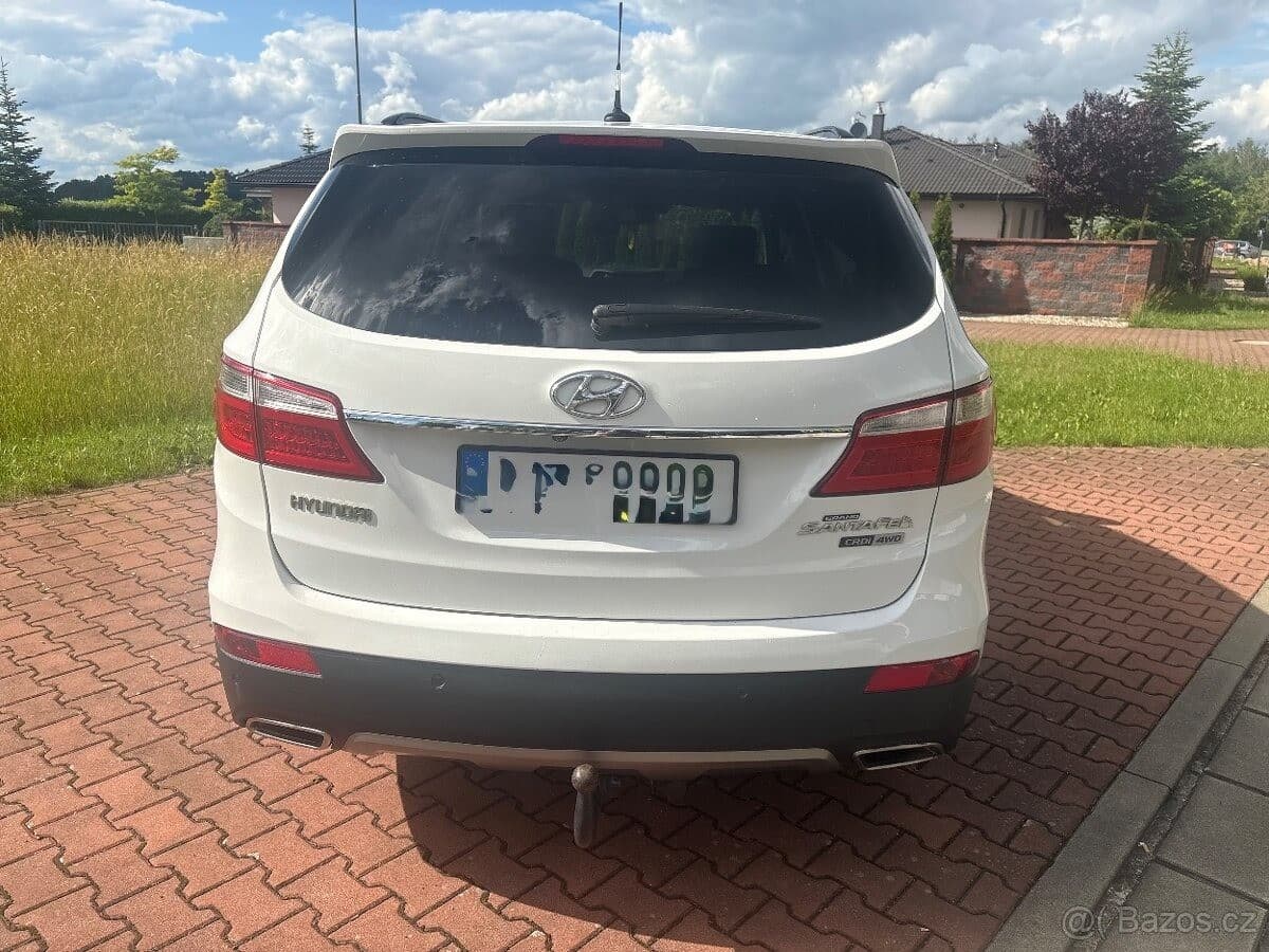 2014 Hyundai SANTA FE - 12