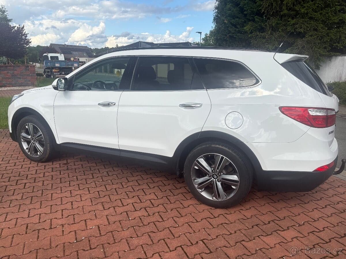 2014 Hyundai SANTA FE - 9