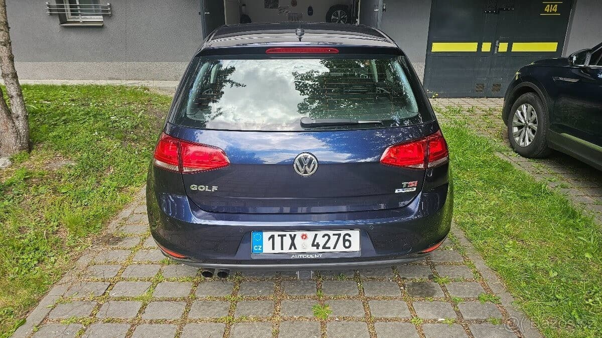 Volkswagen GOLF - 5