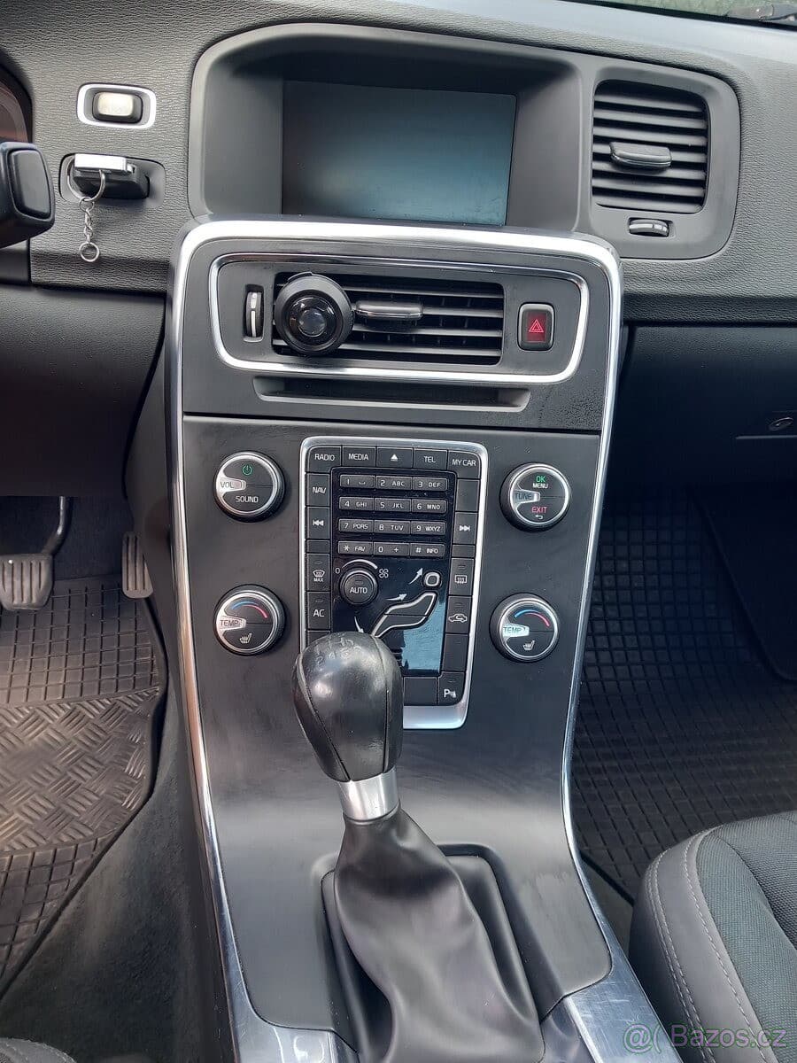 Volvo S60 - 11