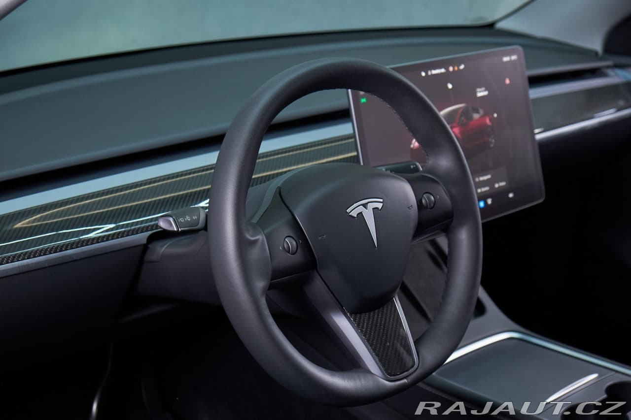 2023 Tesla MODEL Y - 9