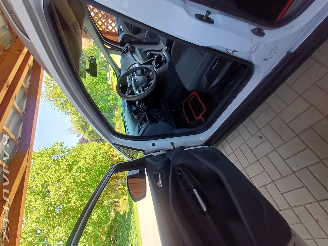 2012 Ford C-MAX - 11