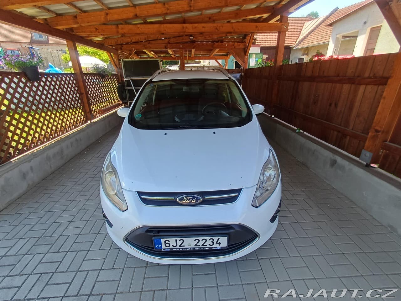 2012 Ford C-MAX - 18