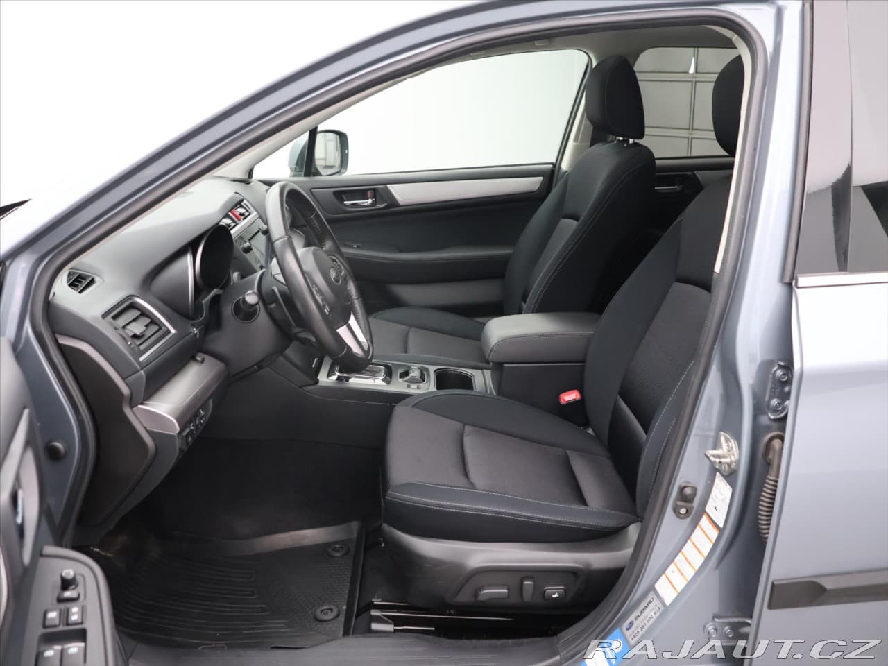 2017 Subaru OUTBACK - 11