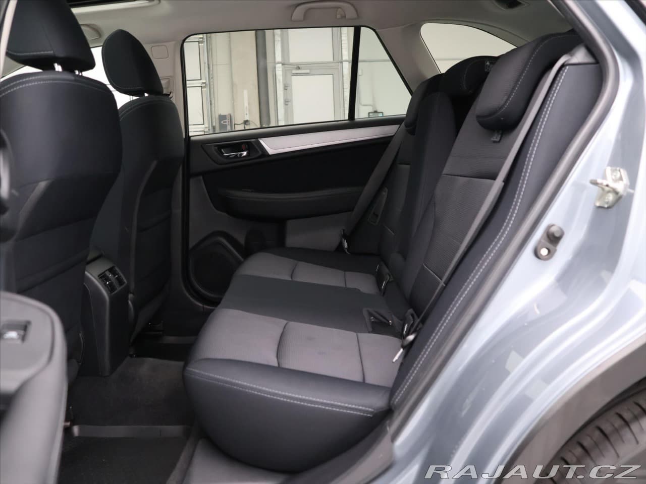 2017 Subaru OUTBACK - 14
