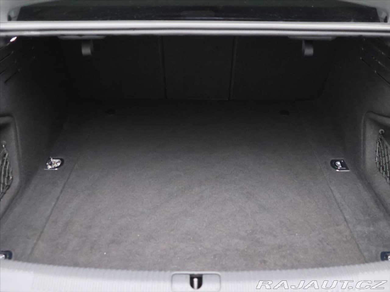 2017 Audi A4 - 10