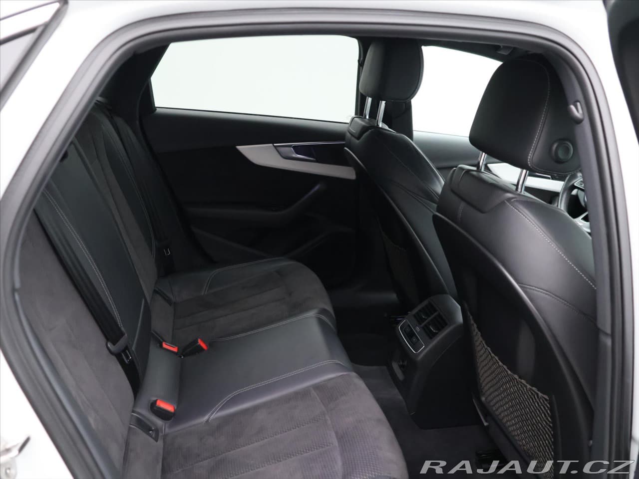 2017 Audi A4 - 13