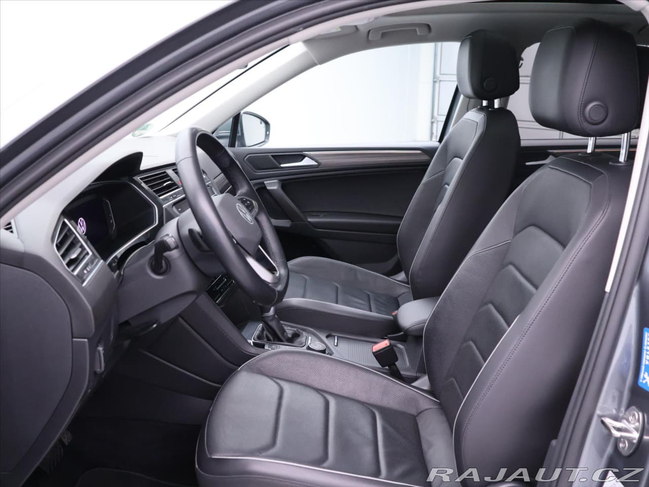 2022 Volkswagen TIGUAN - 12