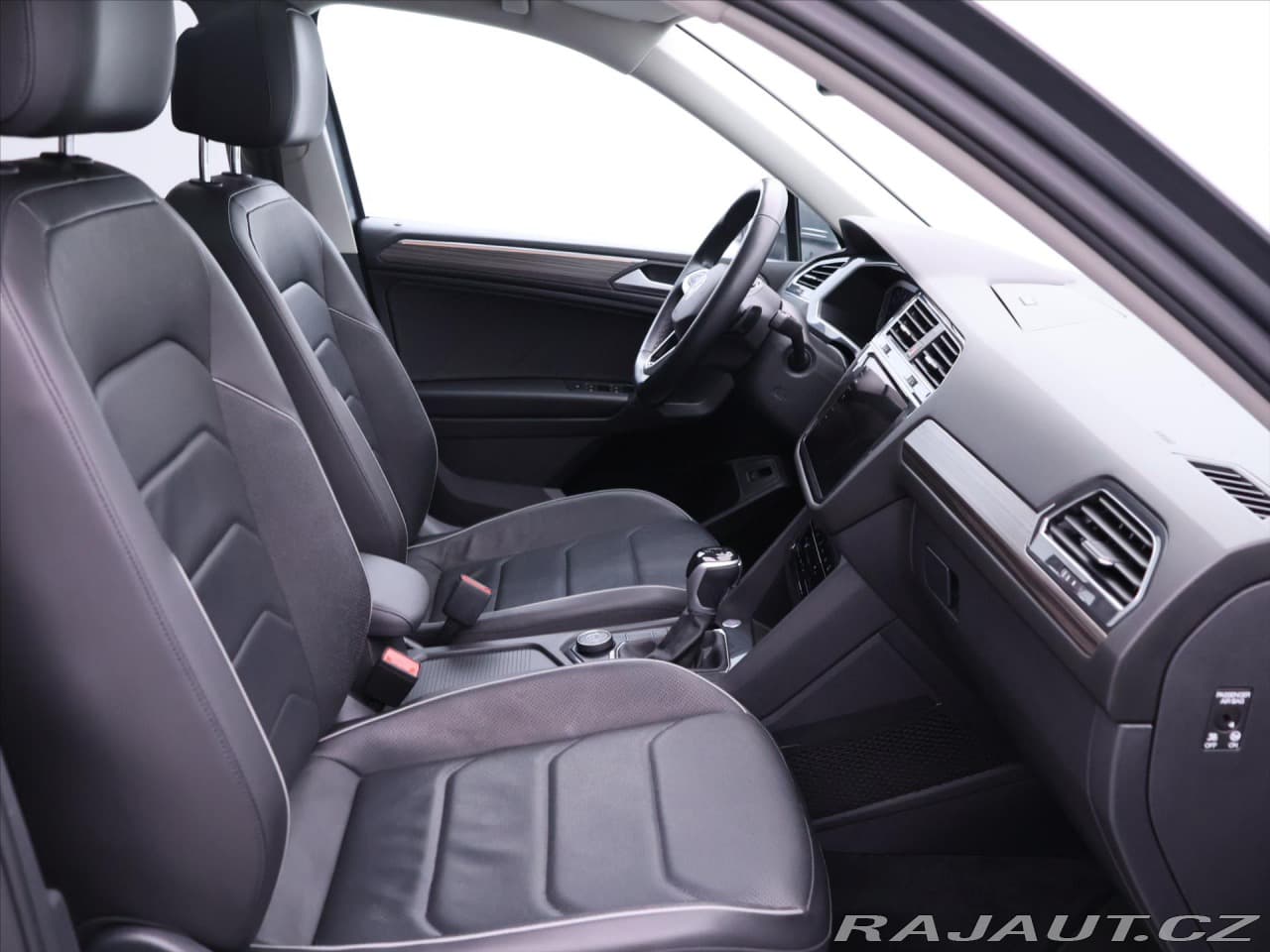 2022 Volkswagen TIGUAN - 13