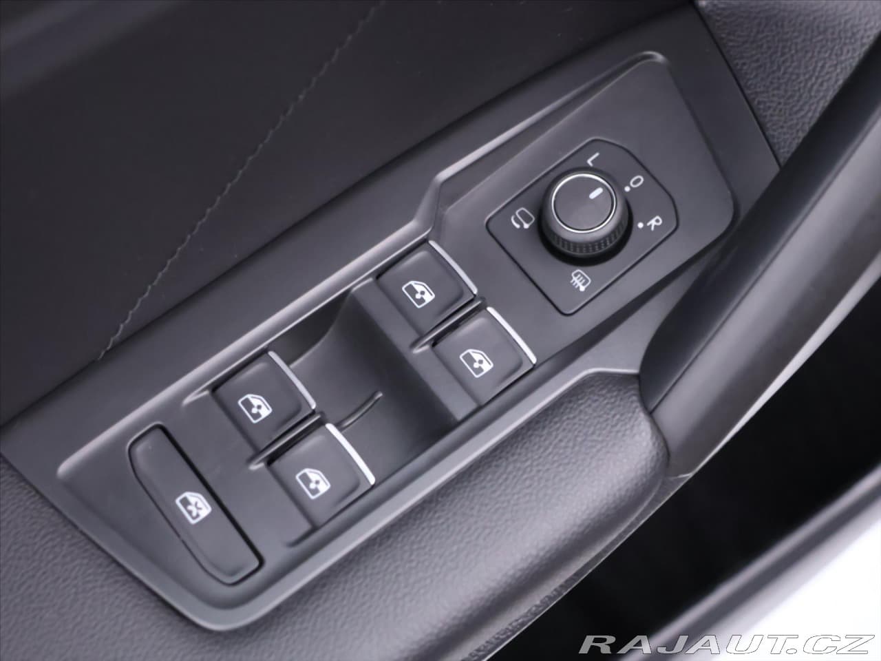 2022 Volkswagen TIGUAN - 16
