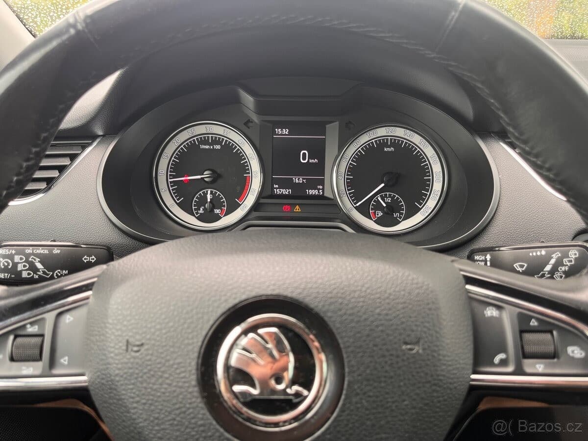 2017 Škoda OCTAVIA - 11