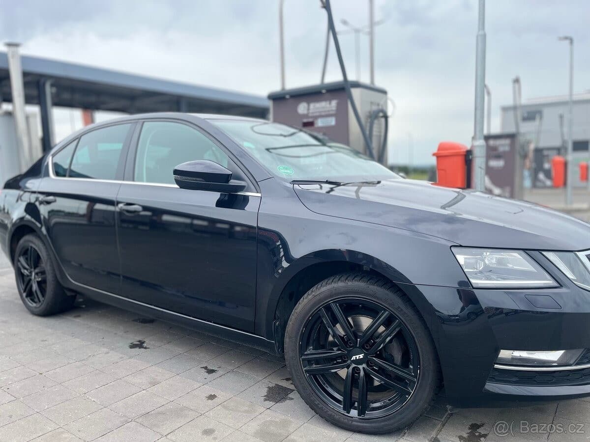 2017 Škoda OCTAVIA - 9