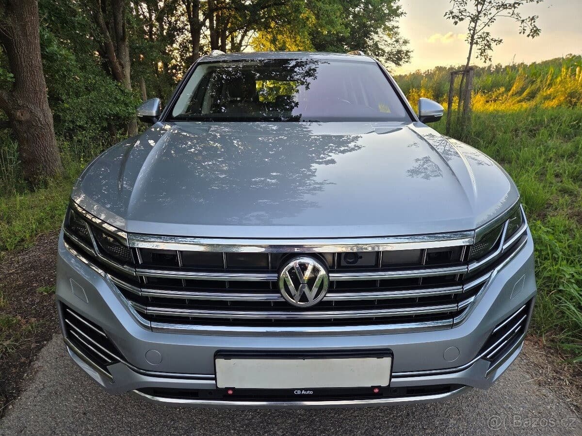 2018 Volkswagen TOUAREG - 10