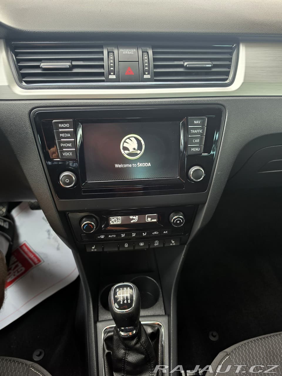 2015 Škoda RAPID - 14