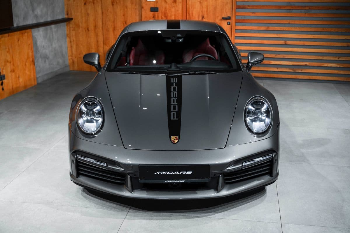 2024 Porsche 911 - 2