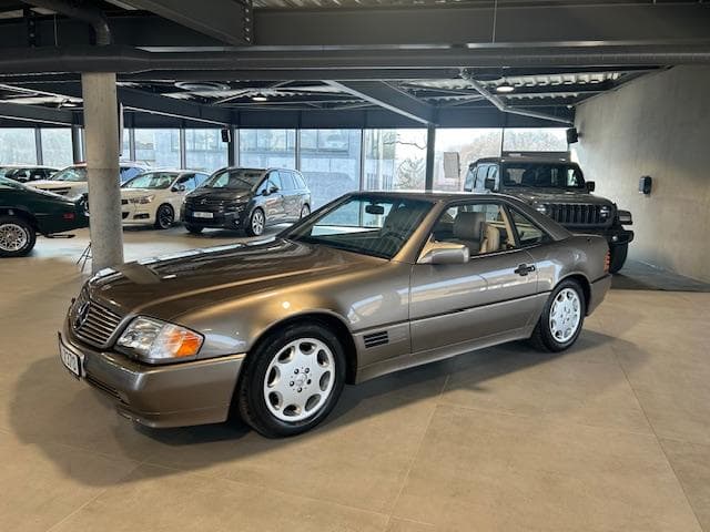 1990 Mercedes-Benz SL - 2