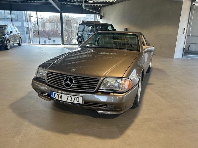 1990 Mercedes-Benz SL - 4