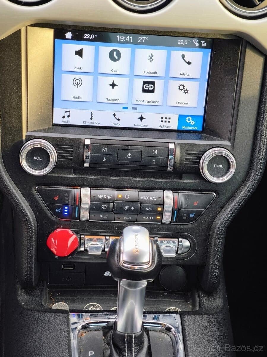 Ford MUSTANG - 9