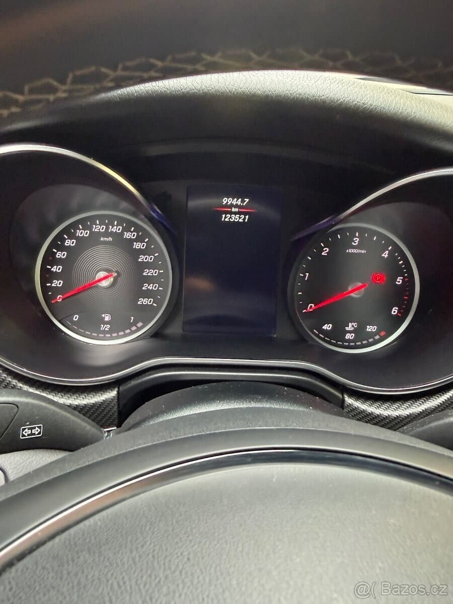 Mercedes-Benz V-CLASS - 8