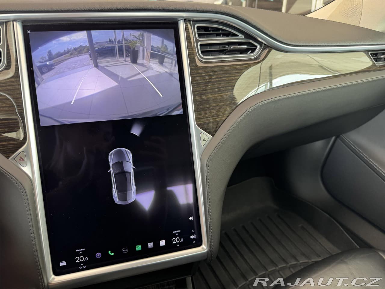 2015 Tesla MODEL S - 20