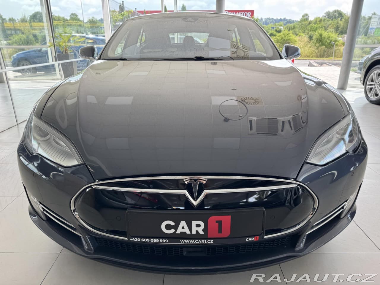 2015 Tesla MODEL S - 3