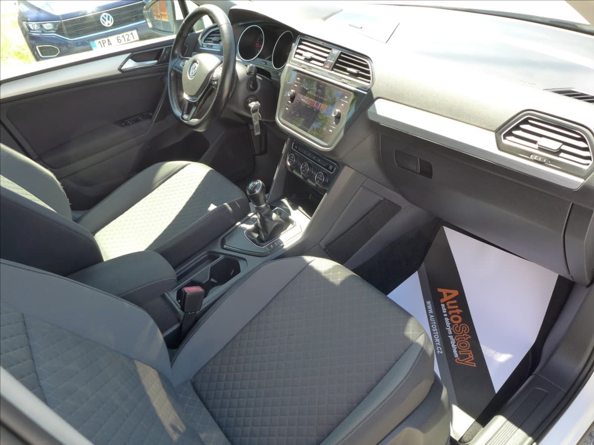 2018 Volkswagen TIGUAN - 10