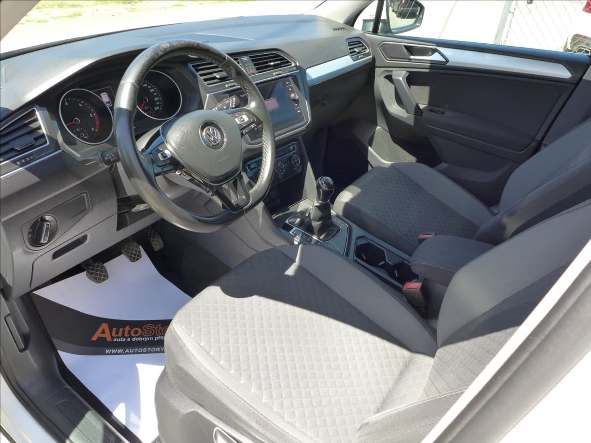 2018 Volkswagen TIGUAN - 5