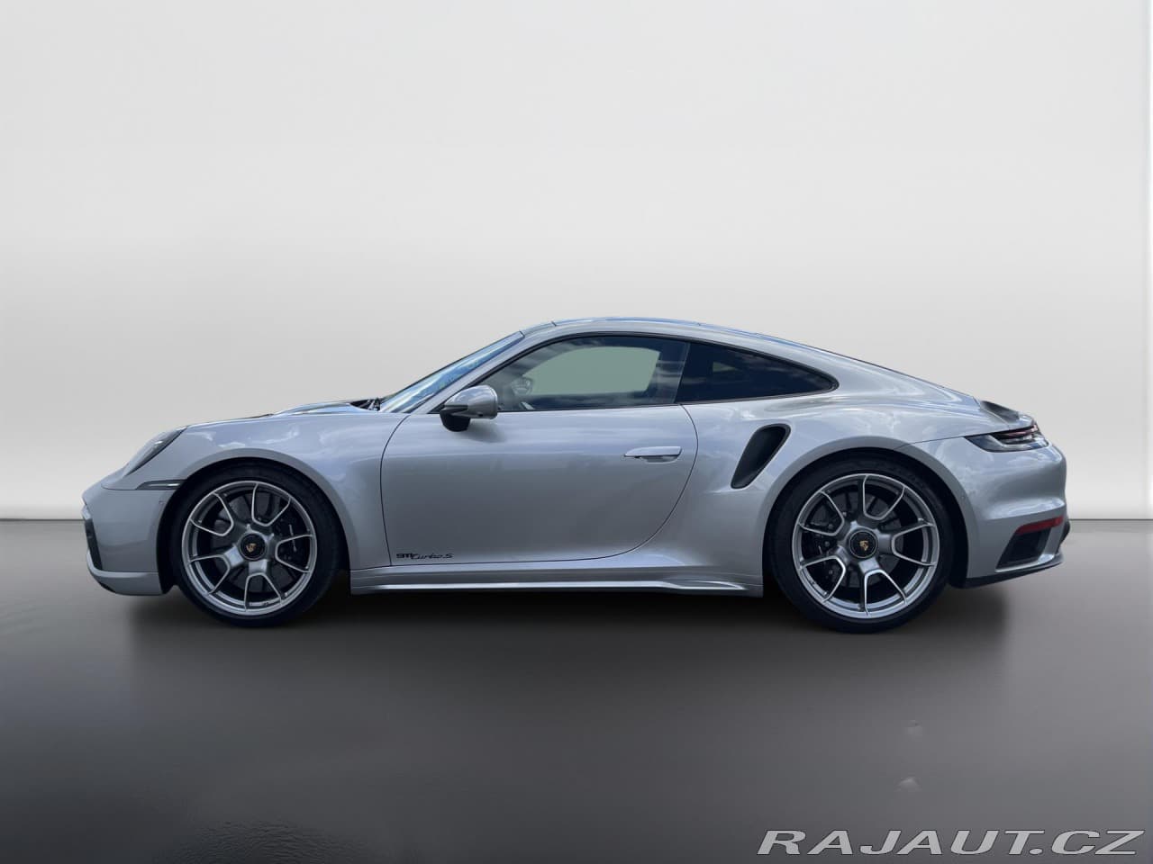 2021 Porsche 911 - 2