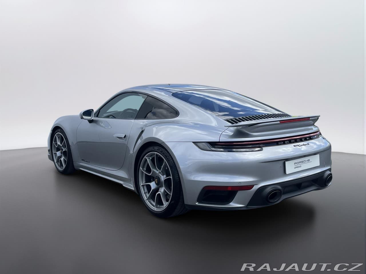2021 Porsche 911 - 3