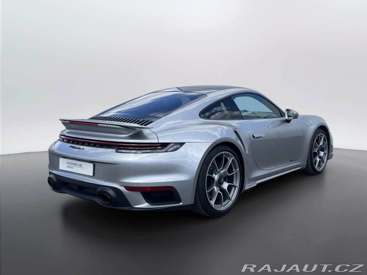 2021 Porsche 911 - 5