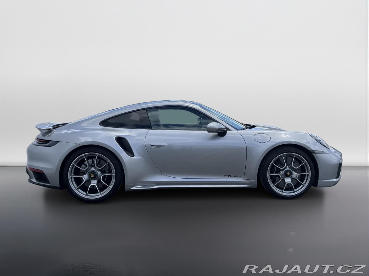 2021 Porsche 911 - 6