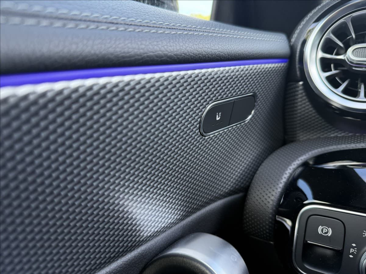 2019 Mercedes-Benz CLA - 10