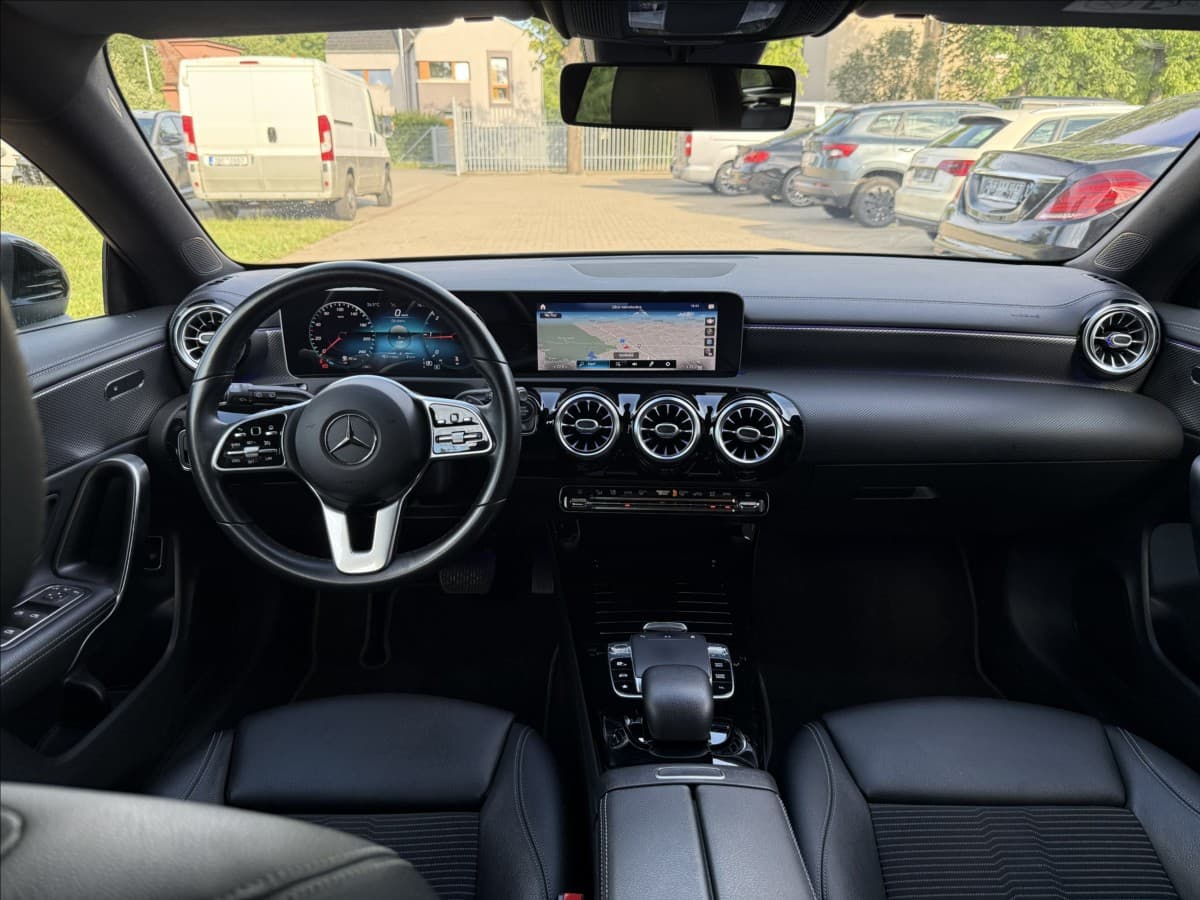 2019 Mercedes-Benz CLA - 11