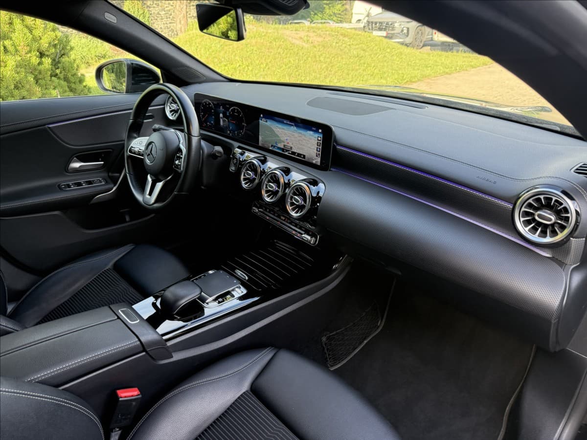 2019 Mercedes-Benz CLA - 9