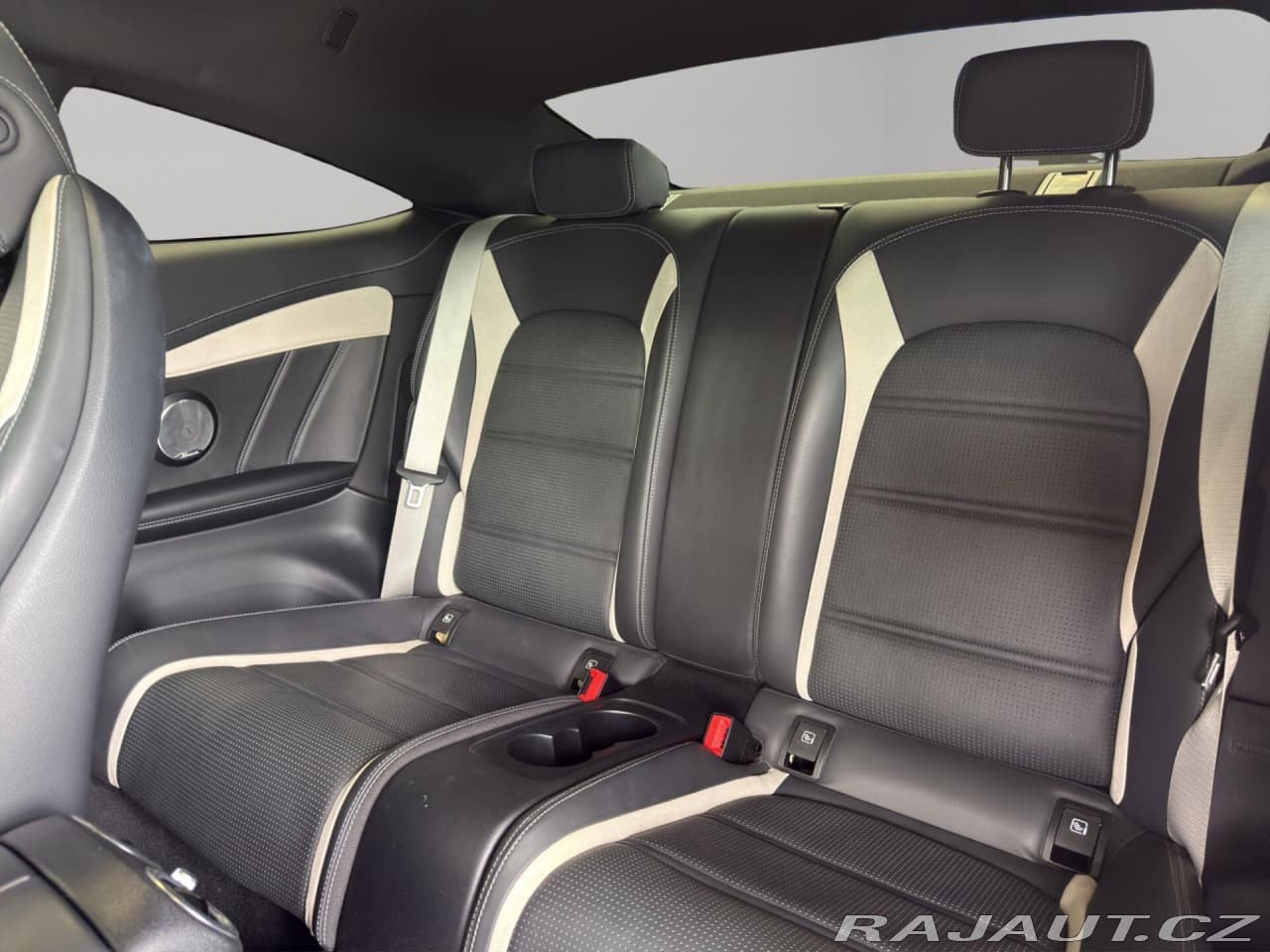 2019 Mercedes-Benz C-CLASS - 20