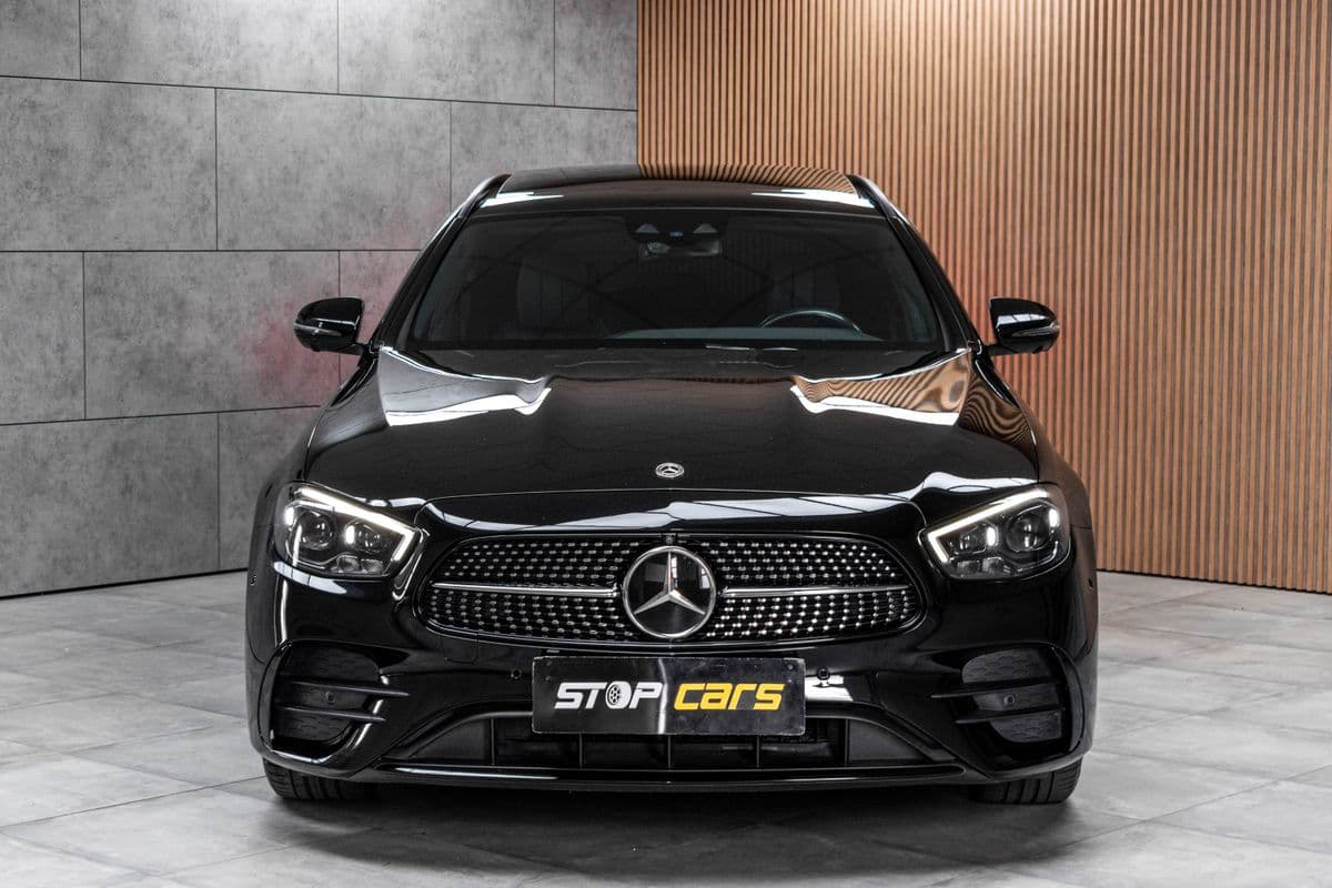 2021 Mercedes-Benz E-CLASS - 2