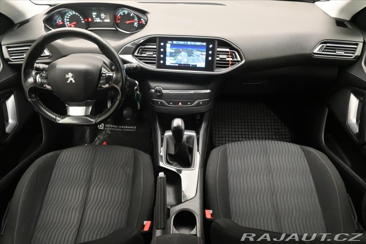 2017 Peugeot 308 - 15