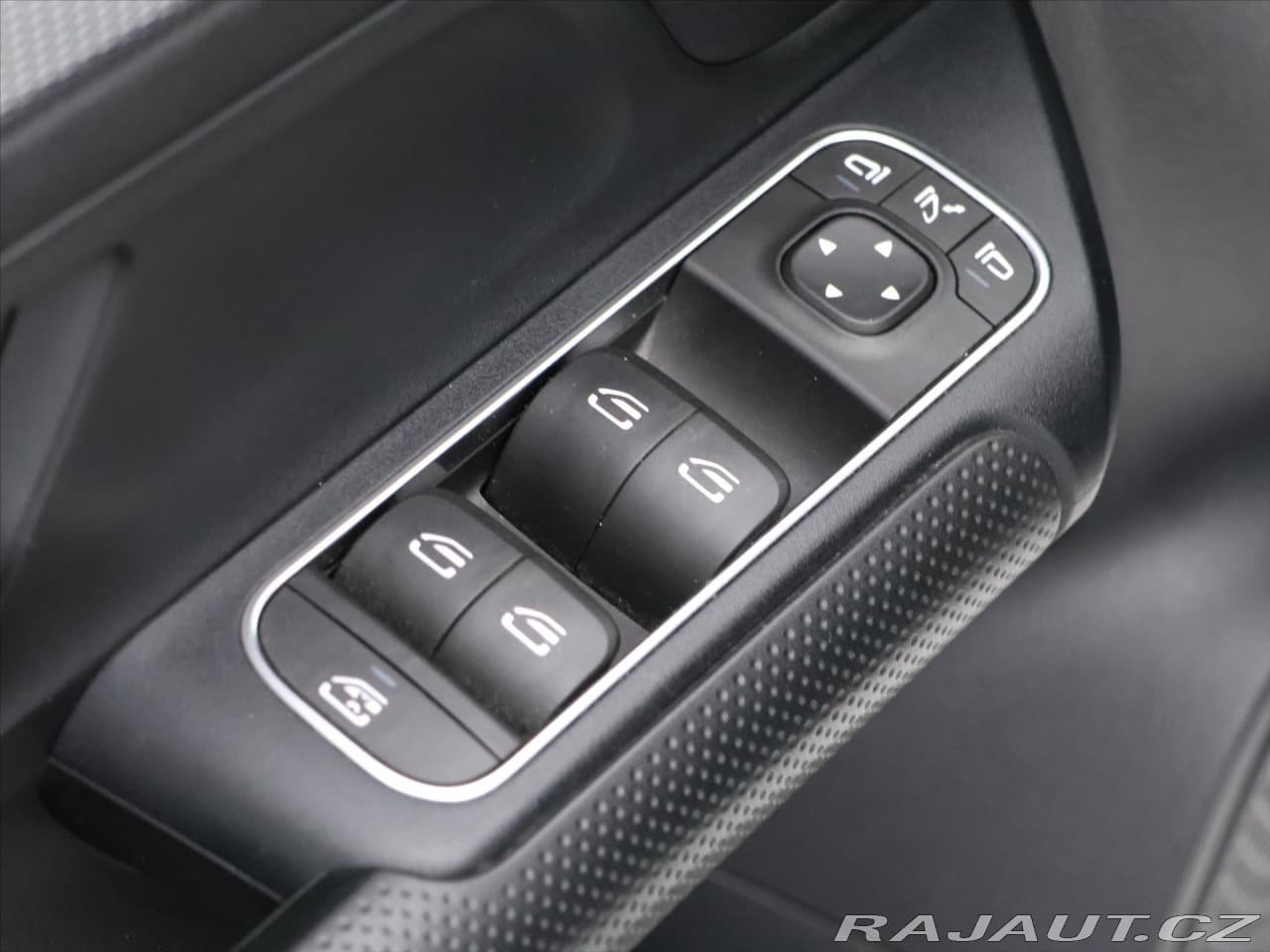 2020 Mercedes-Benz B-CLASS - 12